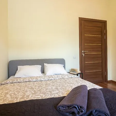 Charming 3-bedroom Haven ريغا