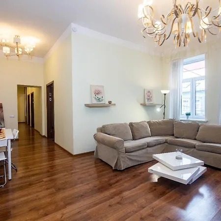 Charming 3-bedroom Haven Apartmán Riga